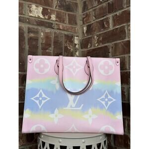 Louis Vuitton OnTheGo Tote Limited Edition Escale GM	54898